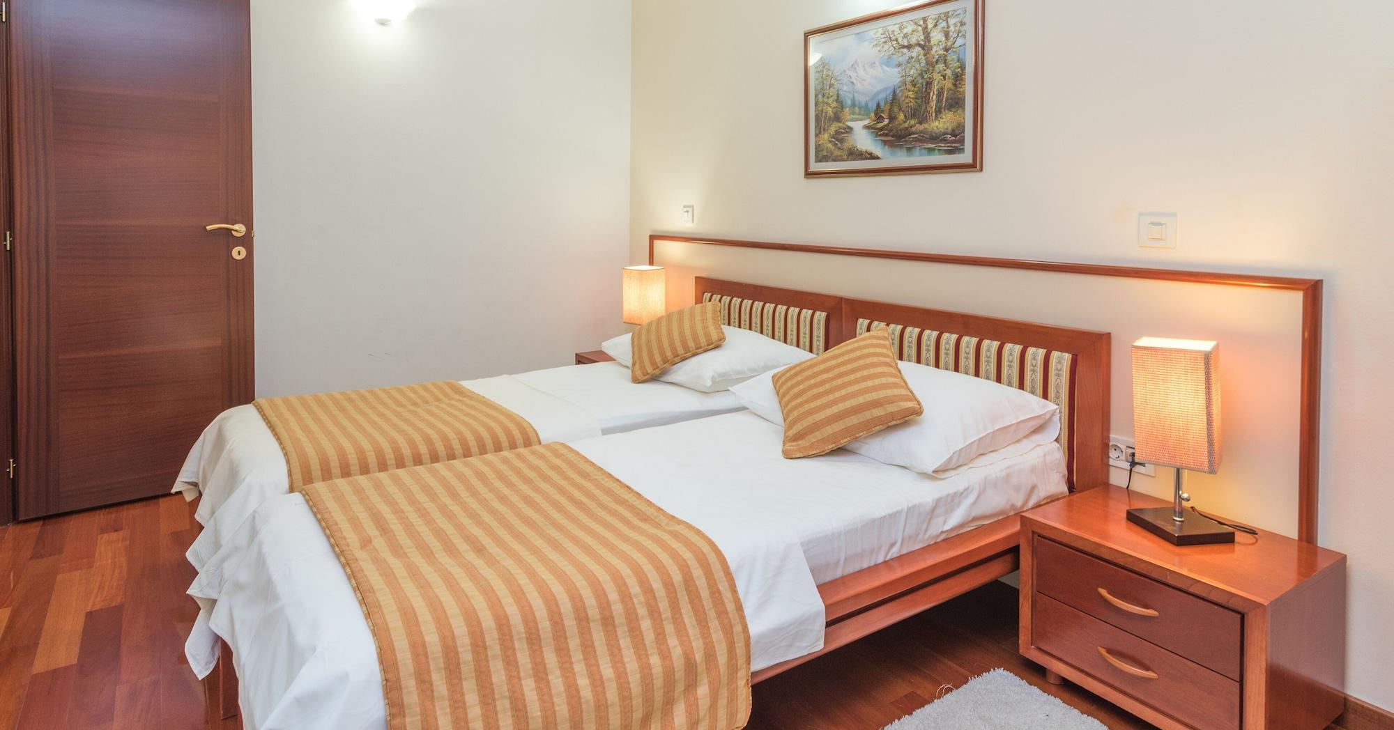Hotel Trogir Palace Bagian luar foto