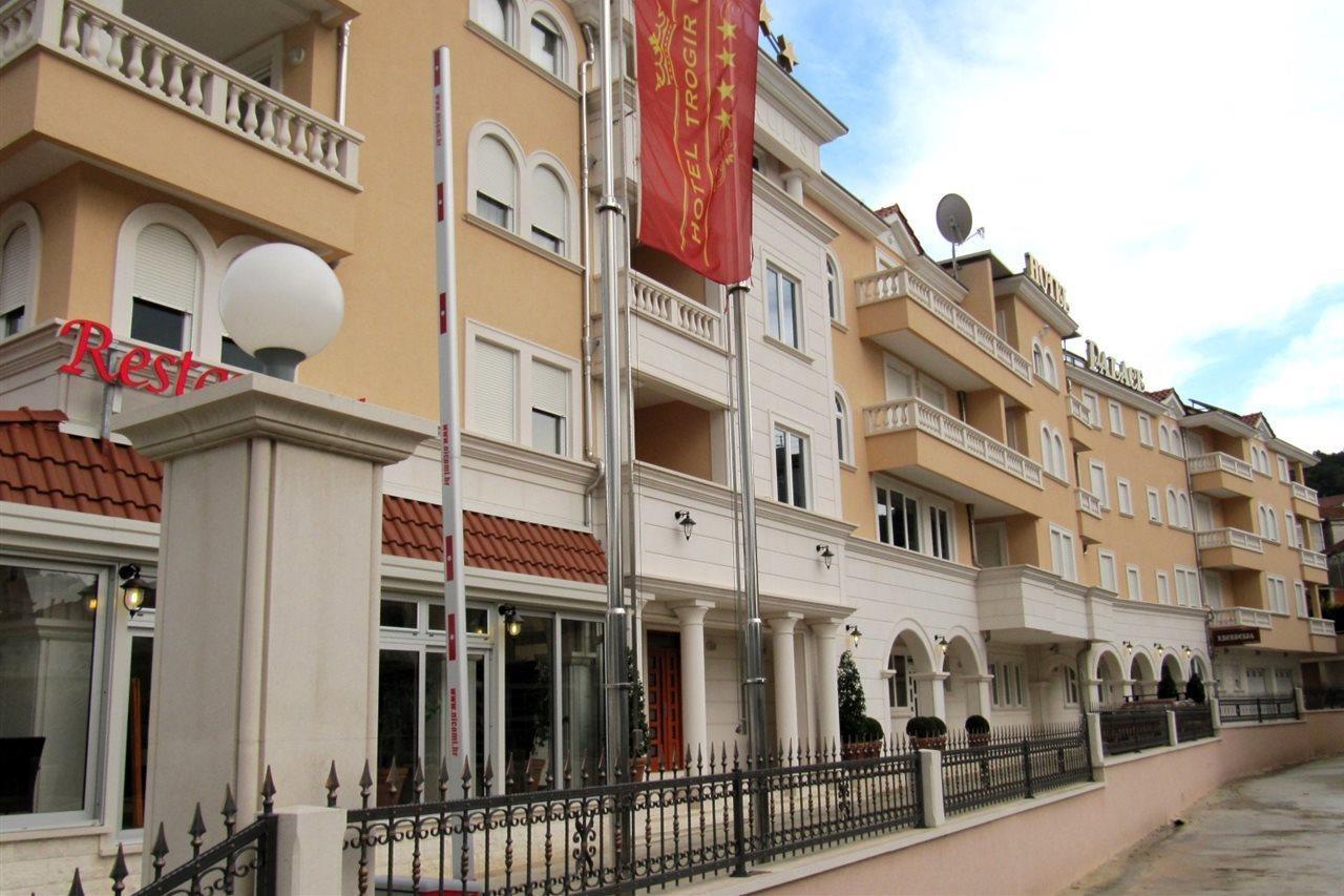 Hotel Trogir Palace Bagian luar foto