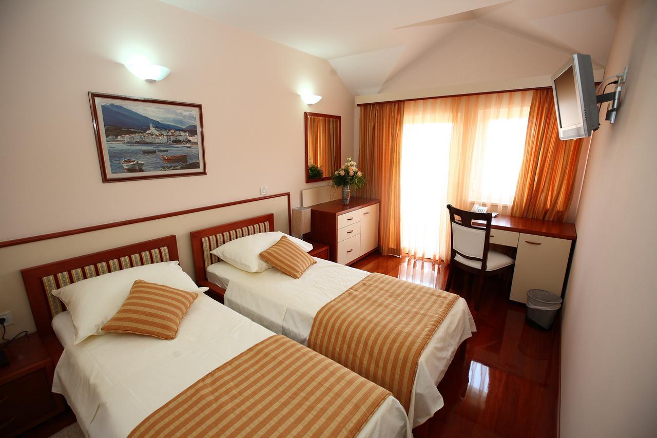 Hotel Trogir Palace Bagian luar foto