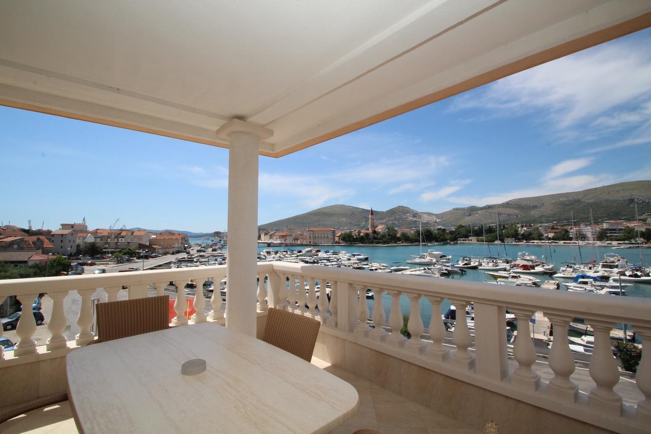 Hotel Trogir Palace Ruang foto