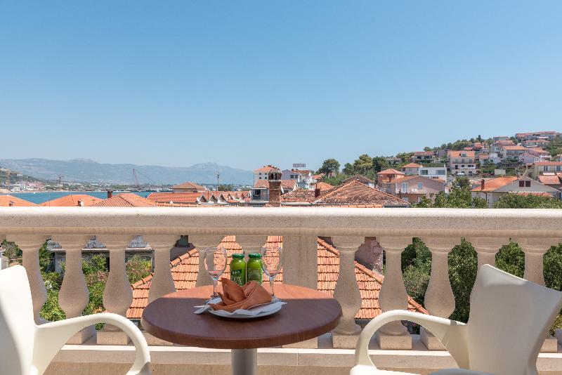 Hotel Trogir Palace Bagian luar foto