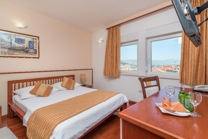 Hotel Trogir Palace Bagian luar foto